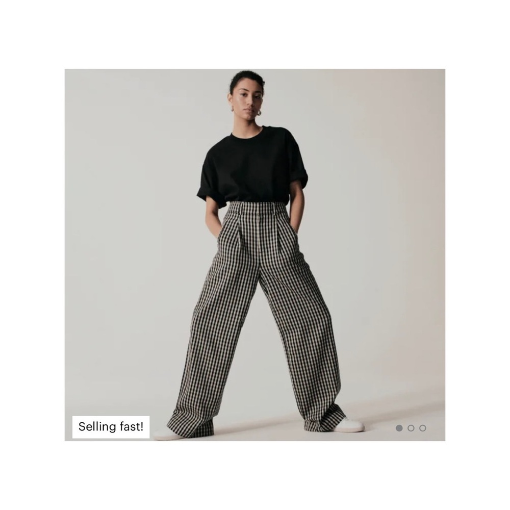 NWOT Everlane’s The High-Way Drape Pant in Khaki / Black
